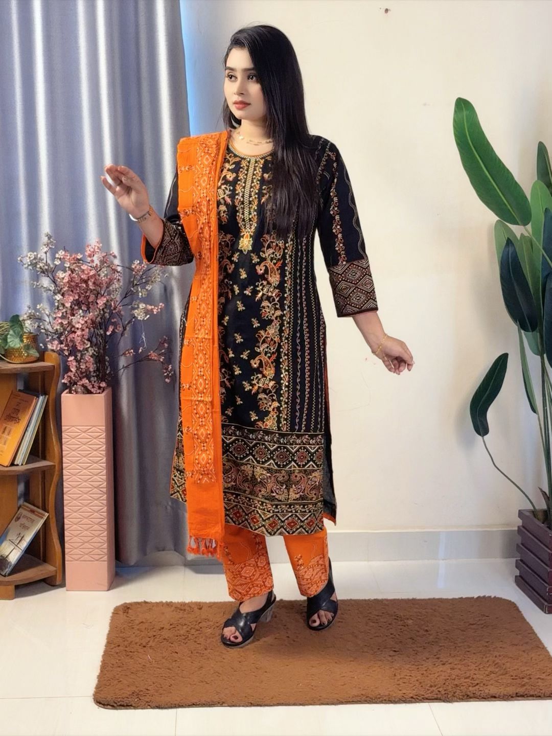 Boutique (3-Piece) - Image 4